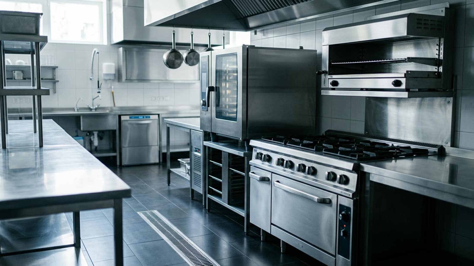 Commercial Kitchen Equipment Leasing | Compare Every Option